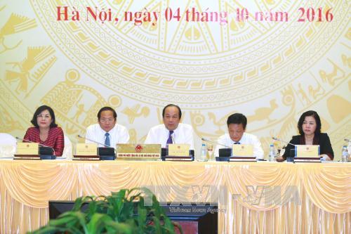 Giải đáp nhiều vấn đề “nóng” tại buổi họp báo Chính phủ